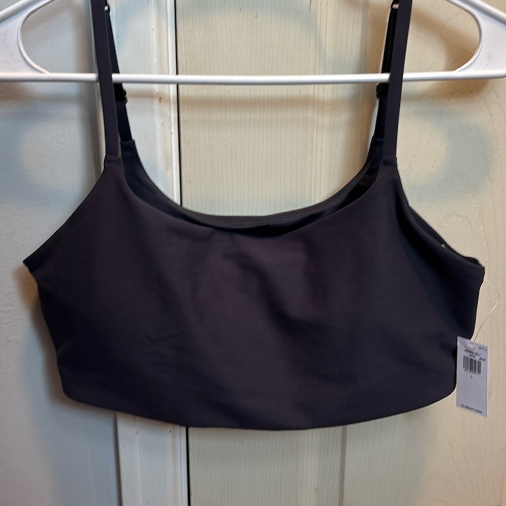 Old navy sports bra